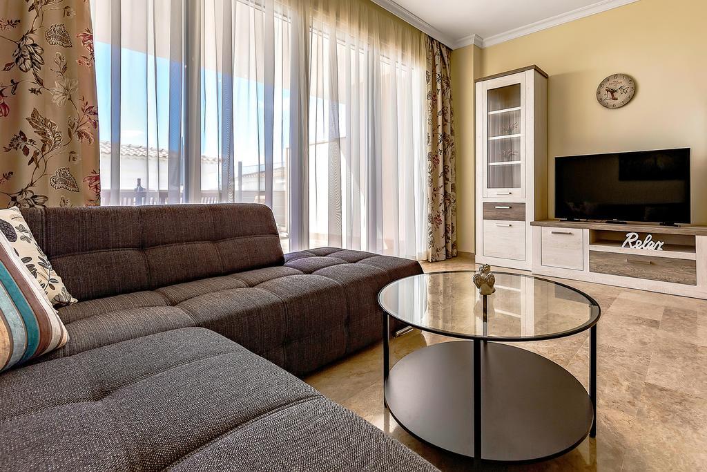 Ocean Terrace House Villa ปัวร์โตเดซานตีอาโก ภายนอก รูปภาพ