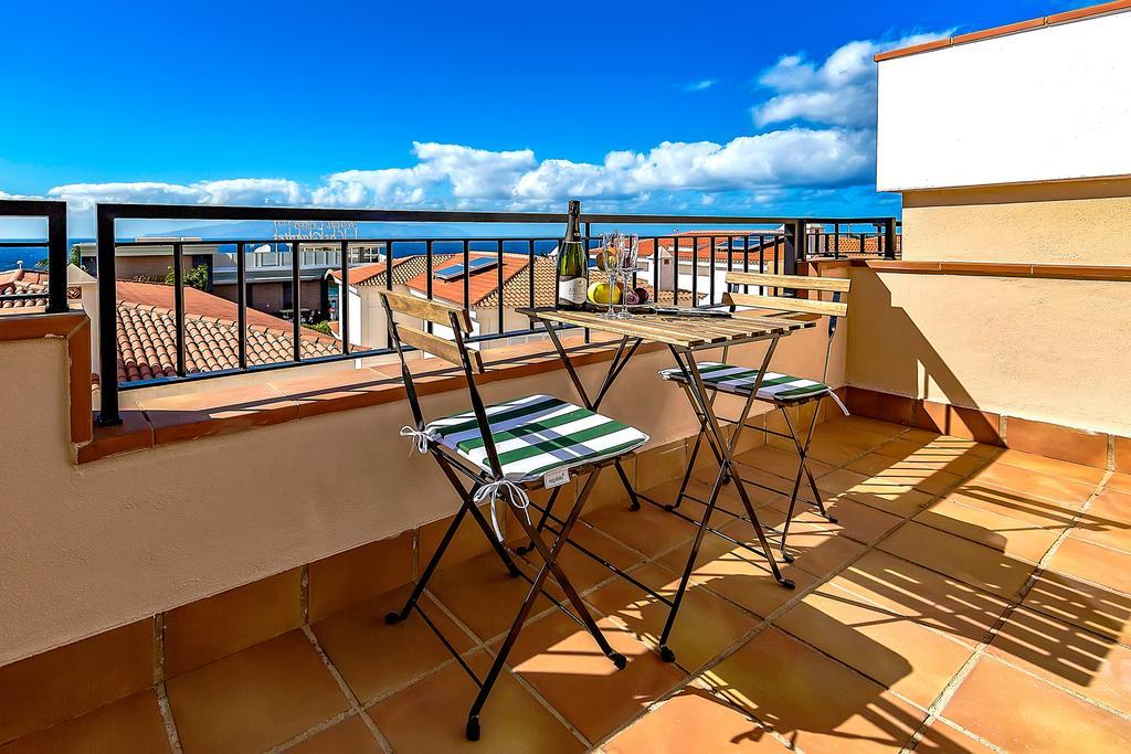 Ocean Terrace House Villa ปัวร์โตเดซานตีอาโก ภายนอก รูปภาพ